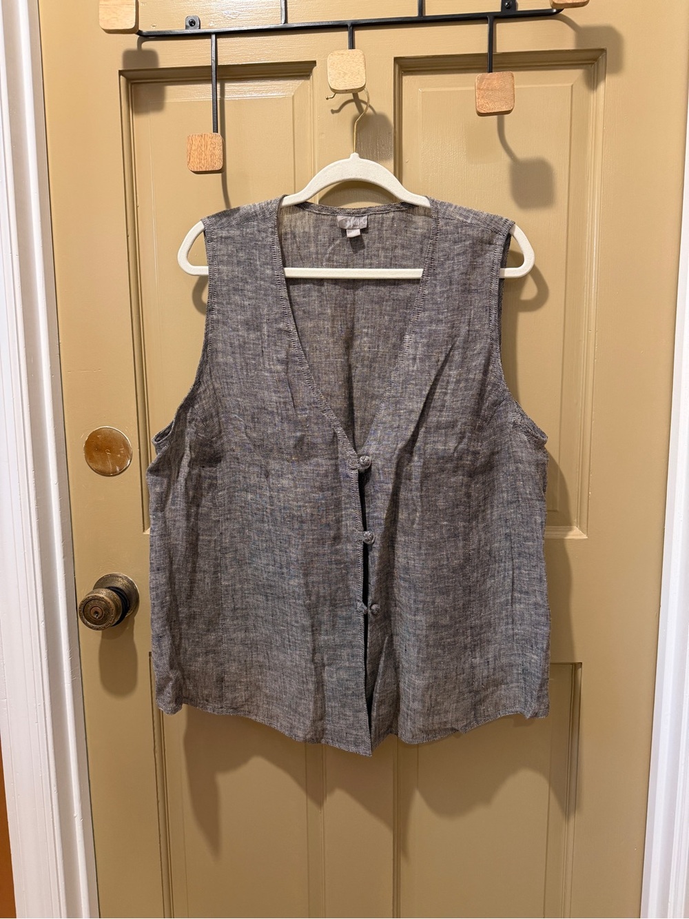 J. Jill 100% Linen Button-Front V-Neck Sleeveless Top - Gray
